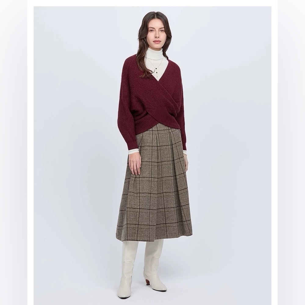 Women’s V-Neck Wrap Sweater in Burgundy